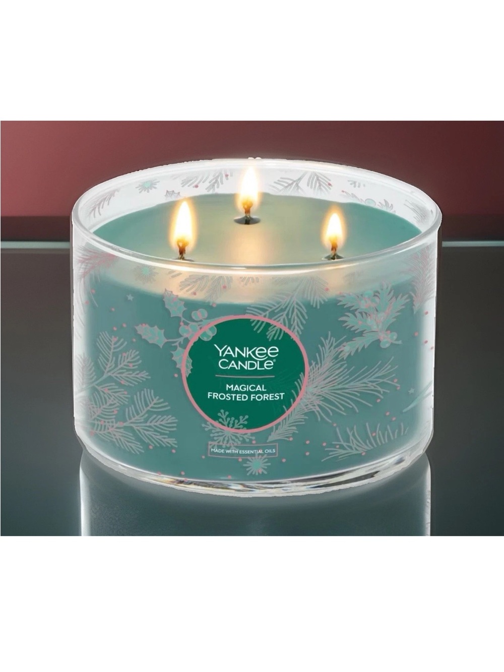 Yankee Candle 3-Wick Candle- Magical Frosted Forest (18 oz)